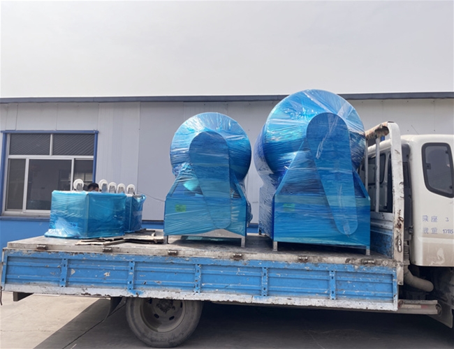 匯品1200L滾揉機(jī)1臺(tái)600L滾揉機(jī)1臺(tái)，200L不銹鋼料車(chē)2臺(tái)發(fā)貨安徽合肥